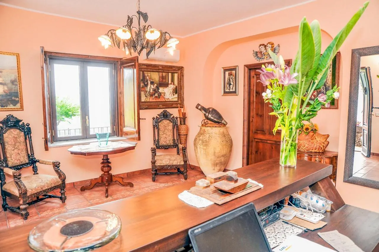 La Casa Rosa Giarre Bed & Breakfast